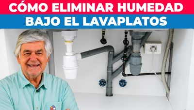 Cómo eliminar humedad debajo del lavaplatos